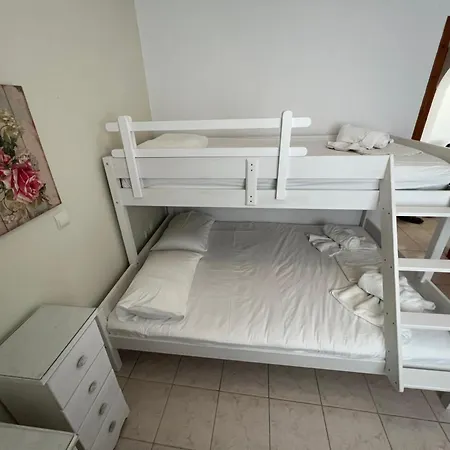 Apartament By The Sea